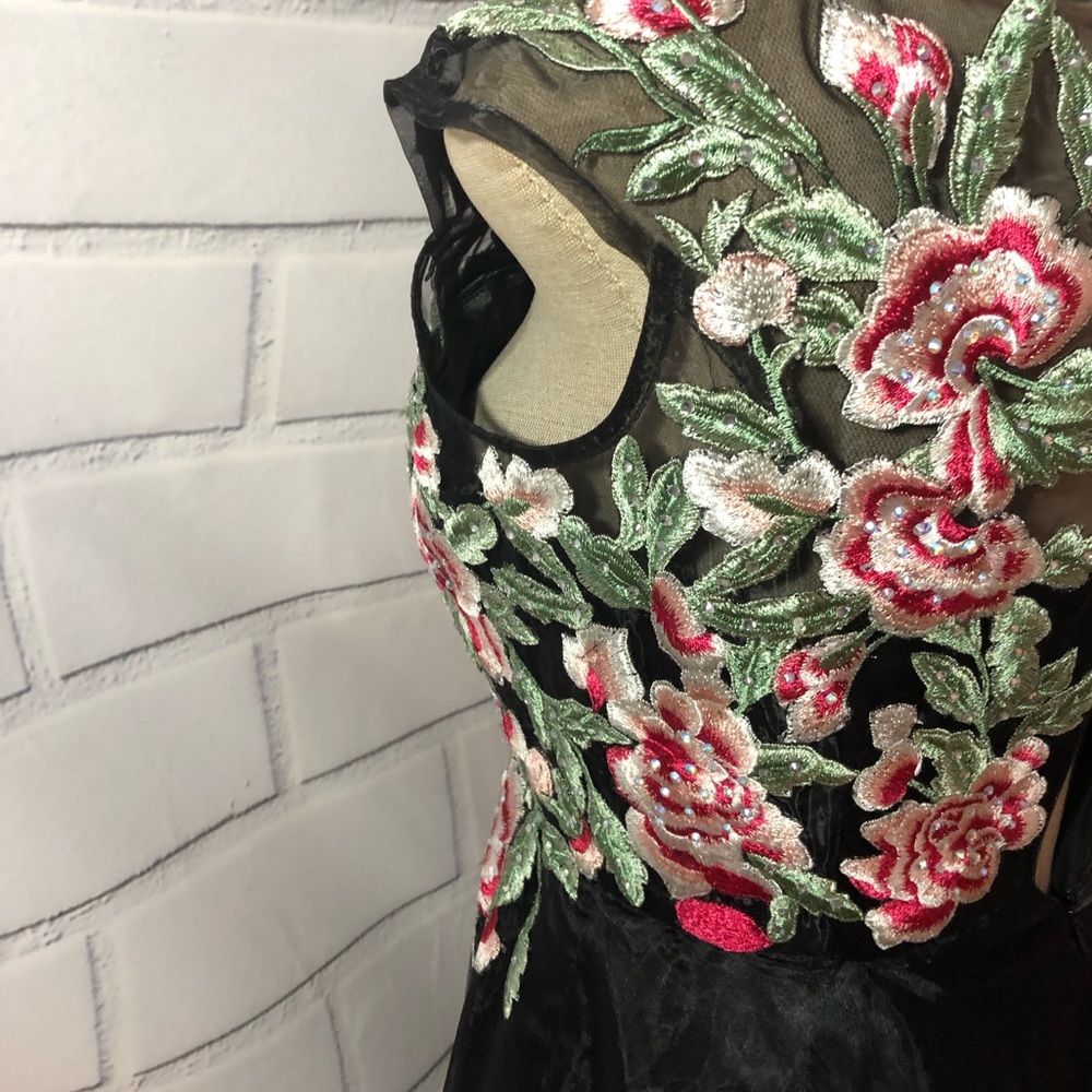 Blush Black Floral High Low sleeveless formal Gown - Picture 4 of 7